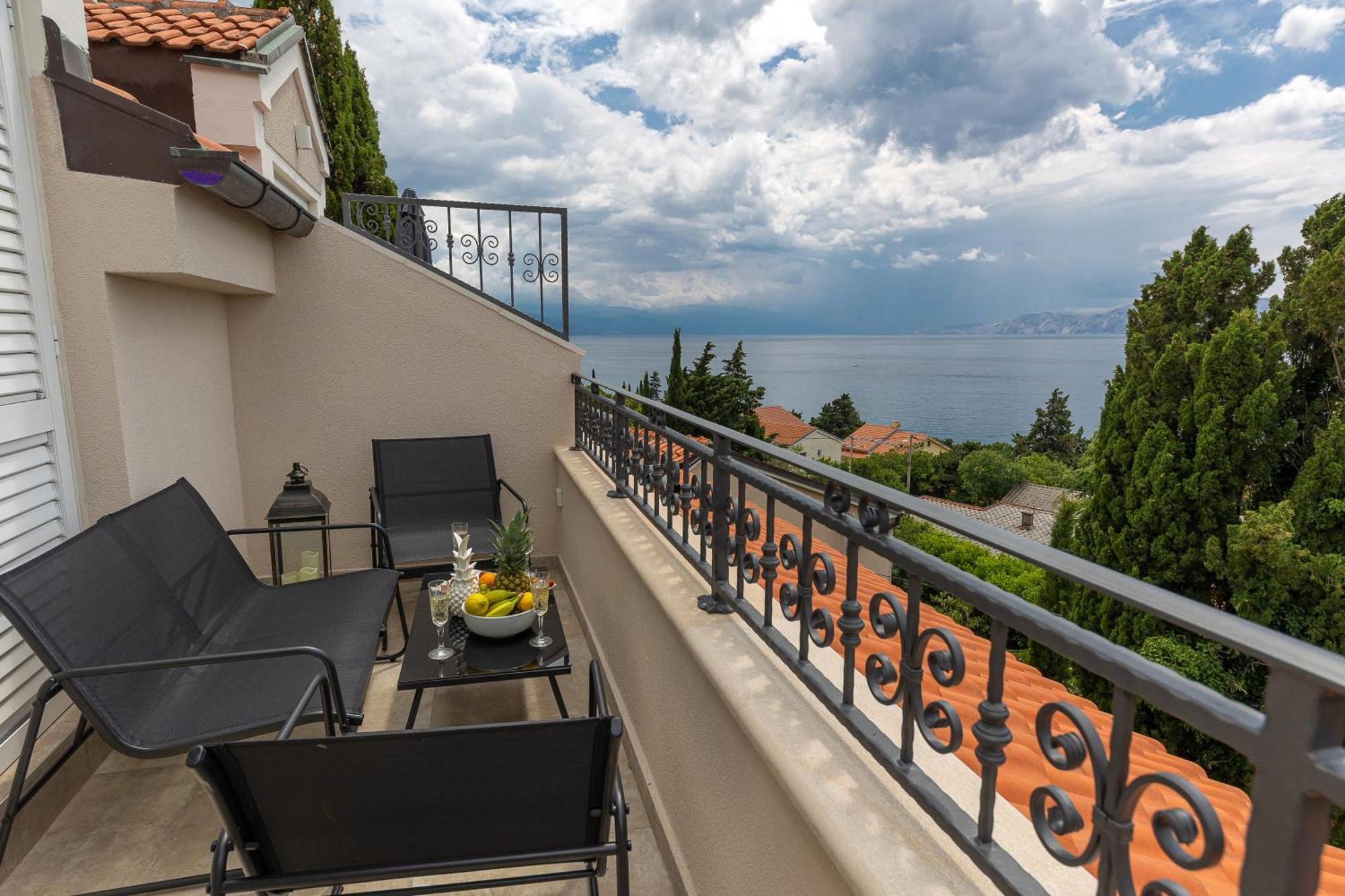 Sea House Lea Apartment Novi Vinodolski Luaran gambar