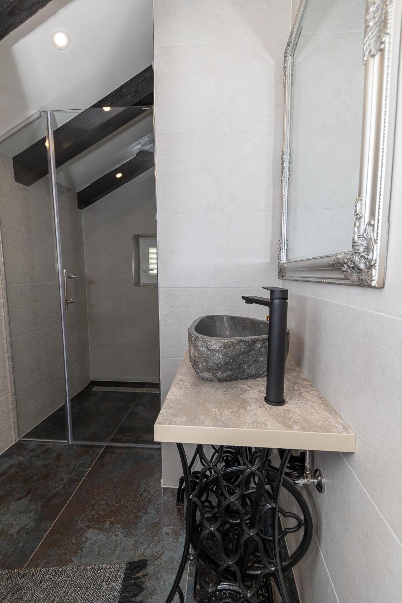 Sea House Lea Apartment Novi Vinodolski Luaran gambar